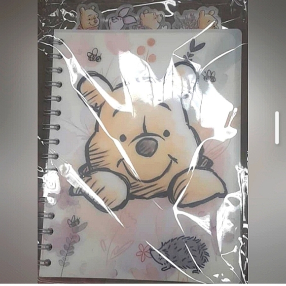 Disney Winnie the Pooh Spiral Notebook - White - Picture 1 of 1